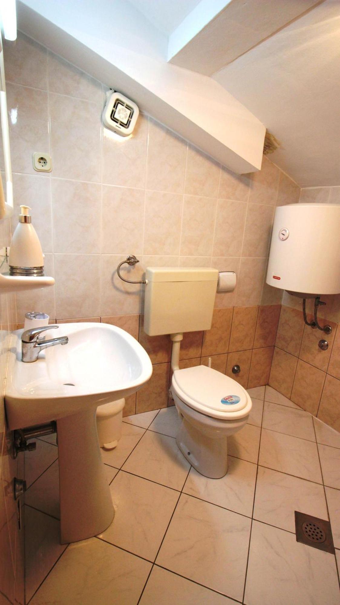 Apartments Ivka Omis Ruang foto